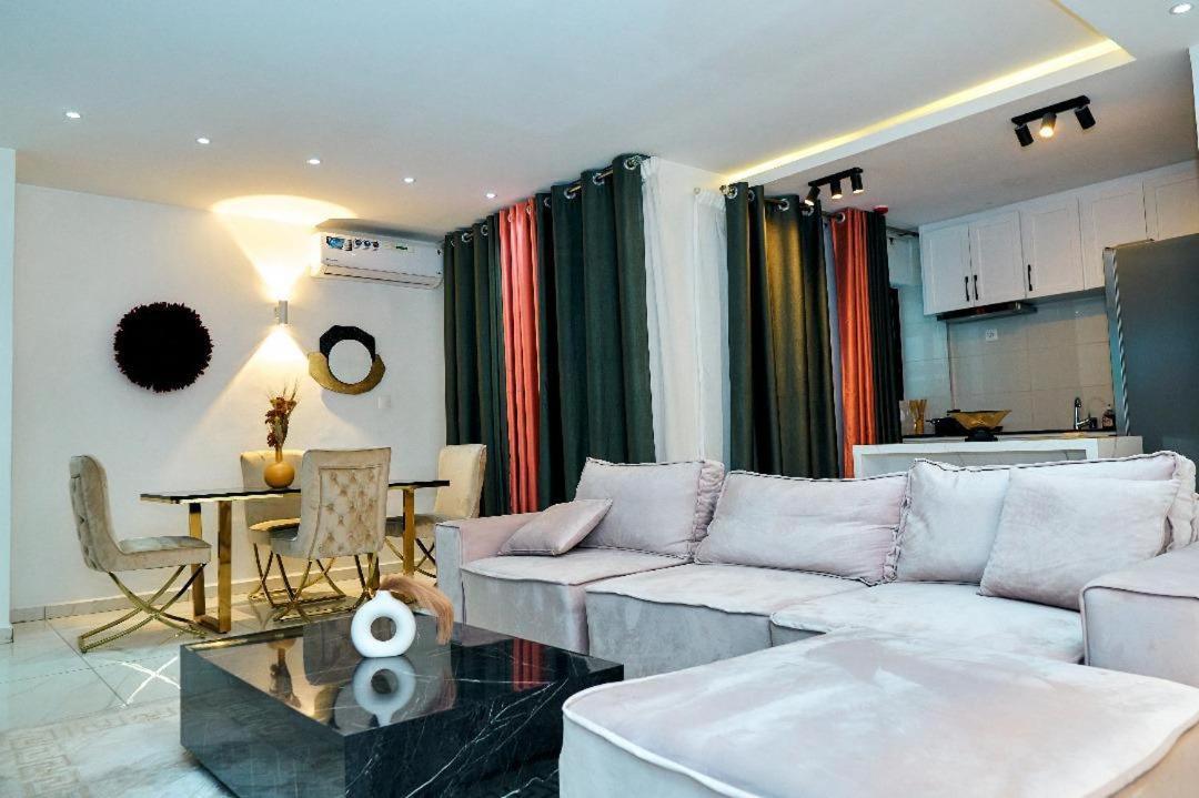 Aparthotel Reddington By Jvte Douala Esterno foto