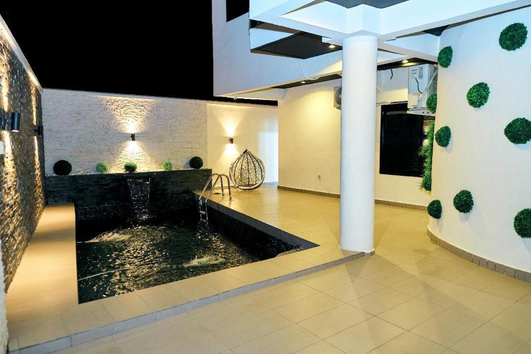 Aparthotel Reddington By Jvte Douala Esterno foto
